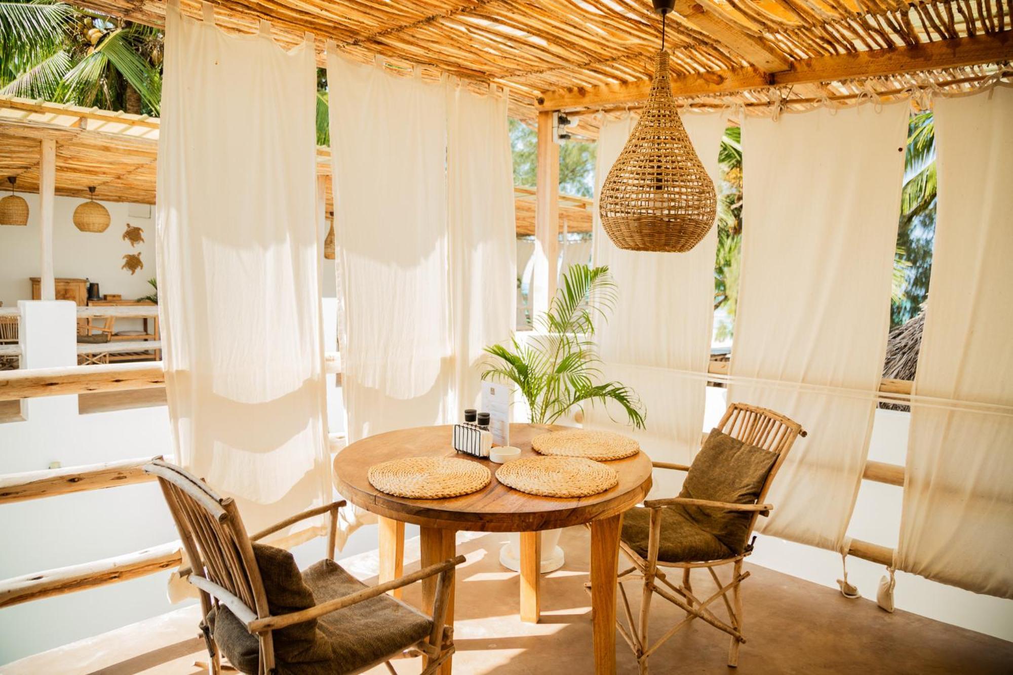 Boho Boutique Hotel - Beachfront , Adults Only , Private Pool Kiwengwa  Exterior photo